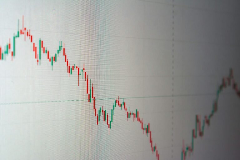 AI‑Driven Investment Scams - Top Red Flags 1 AI‑Driven Investment Scams - Top Red Flags
