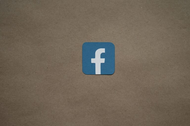 Can You Trust That Facebook or Instagram Shop? 1 Can You Trust That Facebook or Instagram Shop?