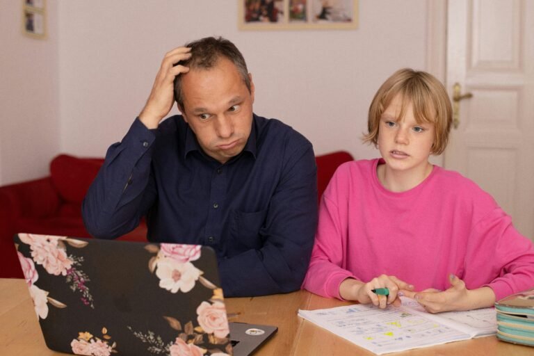 Explaining AI Scams to Non-Tech-Savvy Parents 1 Explaining AI Scams to Non-Tech-Savvy Parents